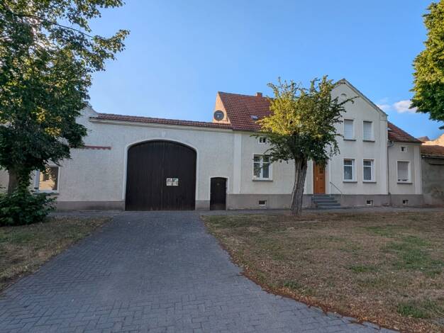 Bauernhaus zum Kauf provisionsfrei 200.000 € 5 Zimmer 180 m² 2.800 m² Grundstück frei ab sofort Lange Straße (Bornum) Bornum Zerbst/Anhalt 39264