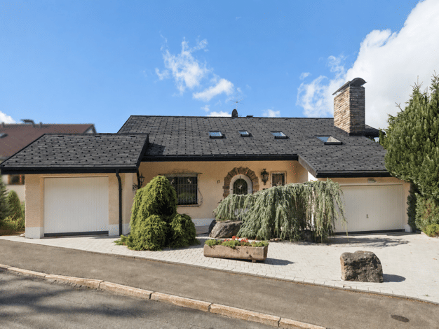 Mehrfamilienhaus zum Kauf 870.000 € 10 Zimmer 360 m² 870 m² Grundstück Schluchsee Schluchsee 79859