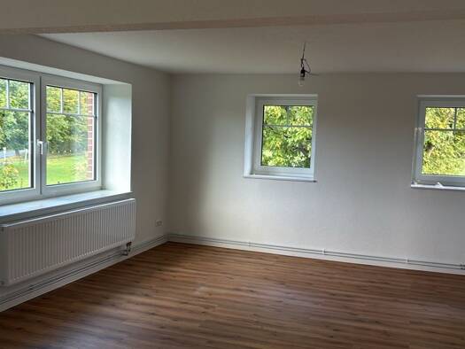 Wohnung zur Miete 1.300 € 4 Zimmer 90 m² Geschoss 1/1 frei ab sofort Schinkel 24214