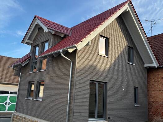 Einfamilienhaus zur Miete 1.100 € 4 Zimmer 87 m² 250 m² Grundstück frei ab 01.04.2026 Wettesingen Breuna 34479