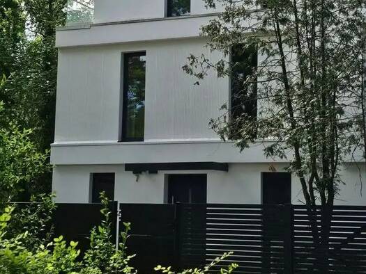 Doppelhaushälfte zur Miete 3.980 € 5 Zimmer 148 m² frei ab 15.08.2026 Karlshorst Berlin 10318