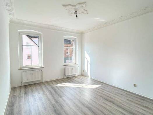 Wohnung zur Miete 280 € 2 Zimmer 58 m² 1. Geschoss Zwickauer Straße 232 Schönau Chemnitz 09116