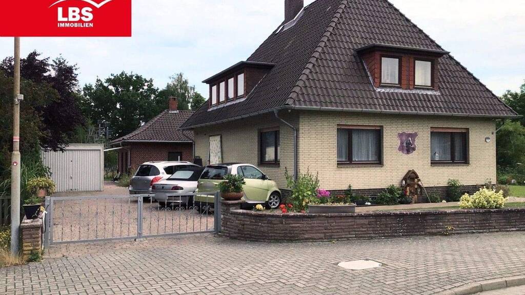 Einfamilienhaus zum Kauf 320.000 € 9 Zimmer 230 m² 1.350 m² Grundstück frei ab 01.05.2026 Wieren Wrestedt 29559