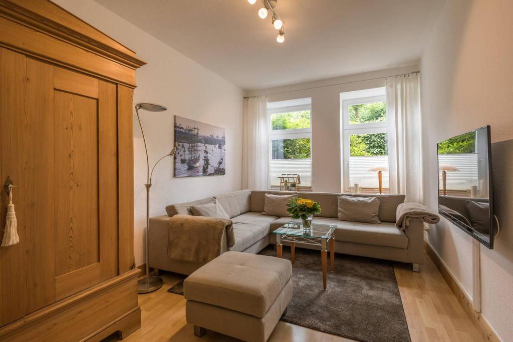 Wohnung zur Miete Wohnen auf Zeit 1.353 € 2 Zimmer 45 m²<br/>Wohnfläche ab sofort<br/>Verfügbarkeit Vor dem Neuen Tore Weststadt Lüneburg 21339