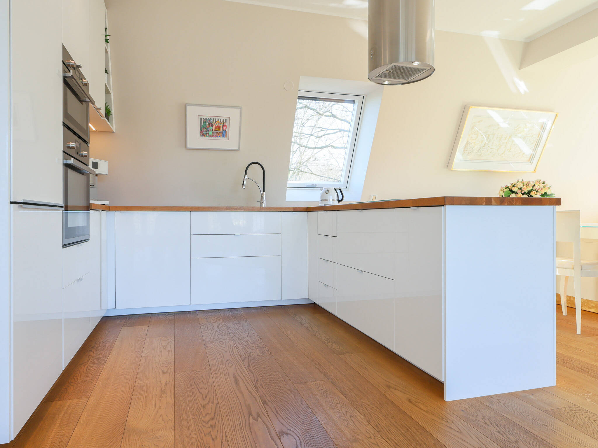 Property thumbnail 9