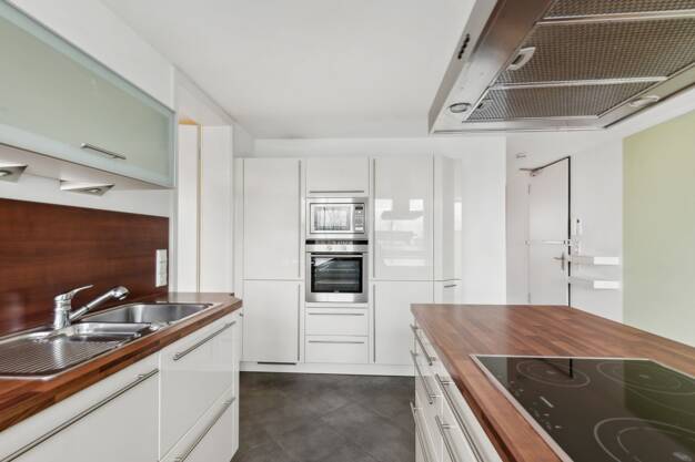 Wohnung zum Kauf 590.000 € 3 Zimmer 97 m² 2. Geschoss Kalbach-Riedberg Frankfurt am Main 60438