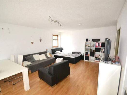 Wohnung zur Miete 470 € 1 Zimmer 42,2 m² 2. Geschoss frei ab 01.04.2026 Haidenhof-Süd Passau 94032