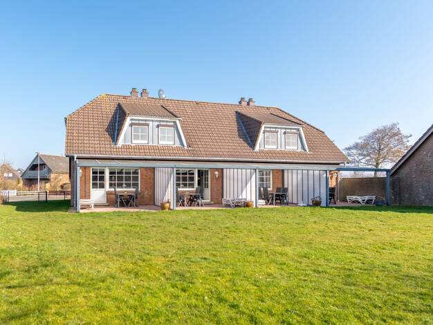 Haus zum Kauf 595.000 € 12 Zimmer 235 m² 2.366 m² Grundstück Friedrichskoog 25718