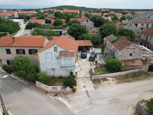 Einfamilienhaus zum Kauf 300.000 € 3 Zimmer 210 m² Škabrnja 23223