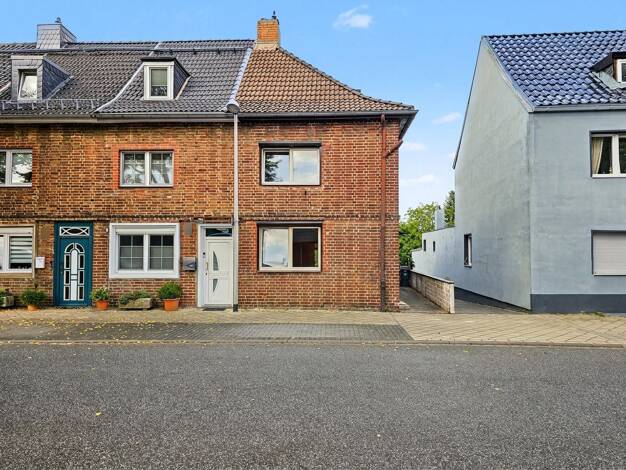 Reihenendhaus zum Kauf 215.000 € 2 Zimmer 84 m² 389 m² Grundstück Düren Düren 52351