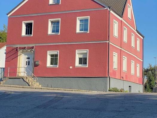 Haus zum Kauf 268.000 € 6 Zimmer 260 m² 345 m² Grundstück Viechtach Viechtach 94234