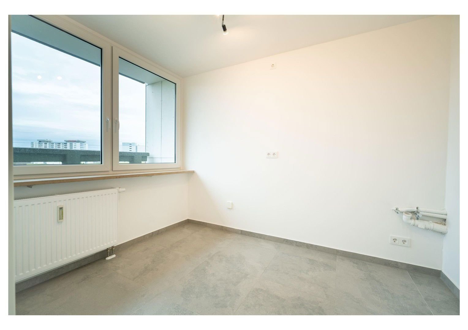 Wohnung zur Miete 750 € 2 Zimmer 42 m²<br/>Wohnfläche 01.11.2024<br/>Verfügbarkeit Grüntenweg 2 Langwasser - Nordwest Nürnberg 90471