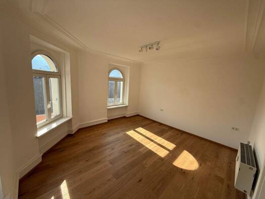 Studio zur Miete 1.450 € 3 Zimmer 90 m² 2. Geschoss frei ab sofort Bludenz 6700