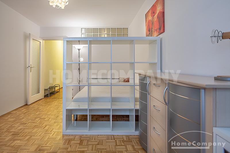 Wohnung zur Miete Wohnen auf Zeit 1.250 € 1 Zimmer 28 m²<br/>Wohnfläche 01.01.2025<br/>Verfügbarkeit Schwabing - Ost München 80801