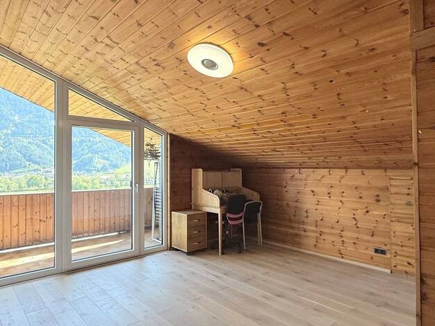 Immobilie in Pettnau - Mehrfamilienhaus zum Kauf - Pettnau - 1.049.000 € - 8 Zimmer, 300 m², 786 m² Grundstück, frei ab 28.10.2026 - Bild 2