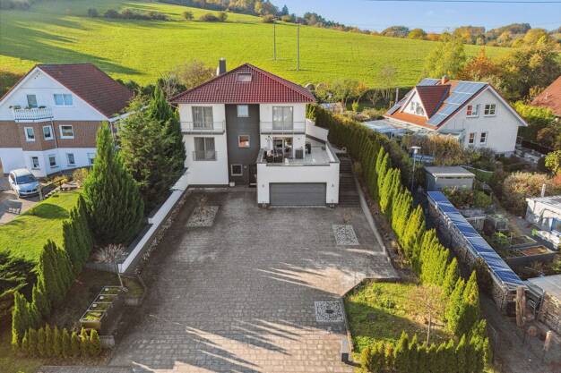 Villa zum Kauf provisionsfrei 850.000 € 7 Zimmer 470 m² 980 m² Grundstück Eisenach Eisenach 99817