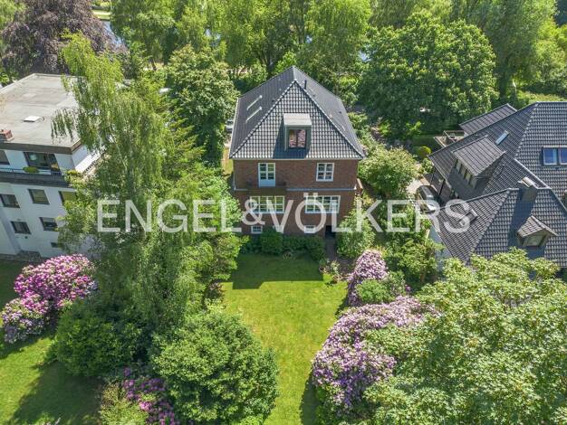 Villa zum Kauf 2.950.000 € 8 Zimmer 304 m² 1.325 m² Grundstück Alsterdorf Hamburg 22297