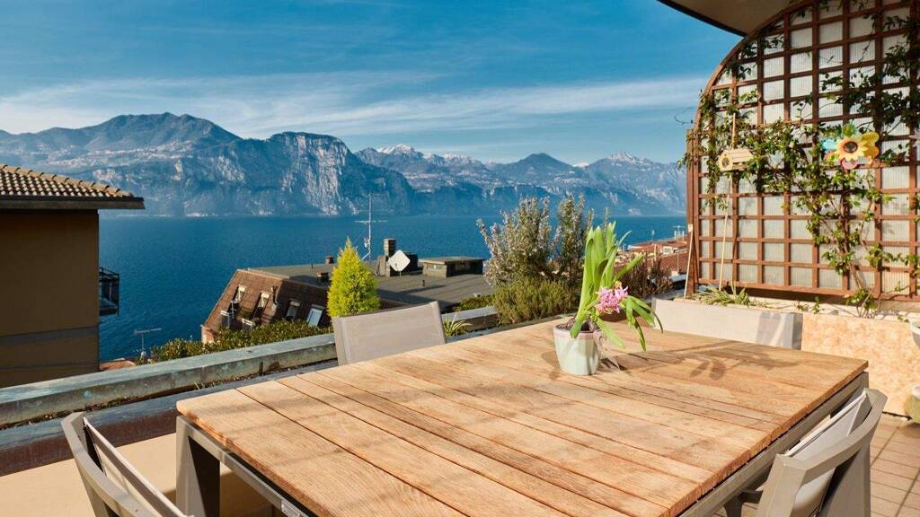 Studio zum Kauf 495.000 € 1 Zimmer Brenzone 37010