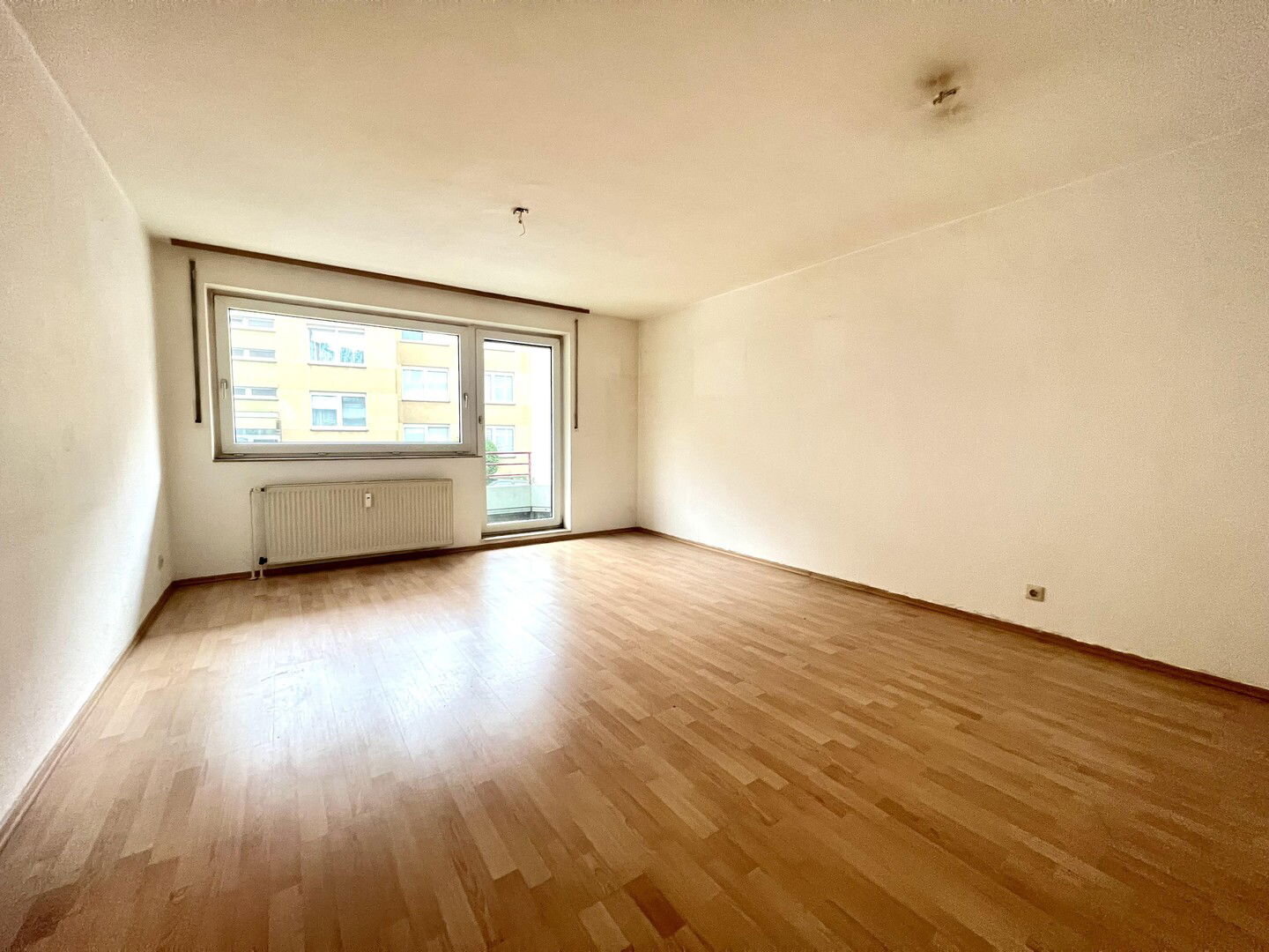 Wohnung zur Miete 382 € 3 Zimmer 77 m²<br/>Wohnfläche EG<br/>Geschoss Gothestraße 3 Neviges-Tönisheide Velbert 42553