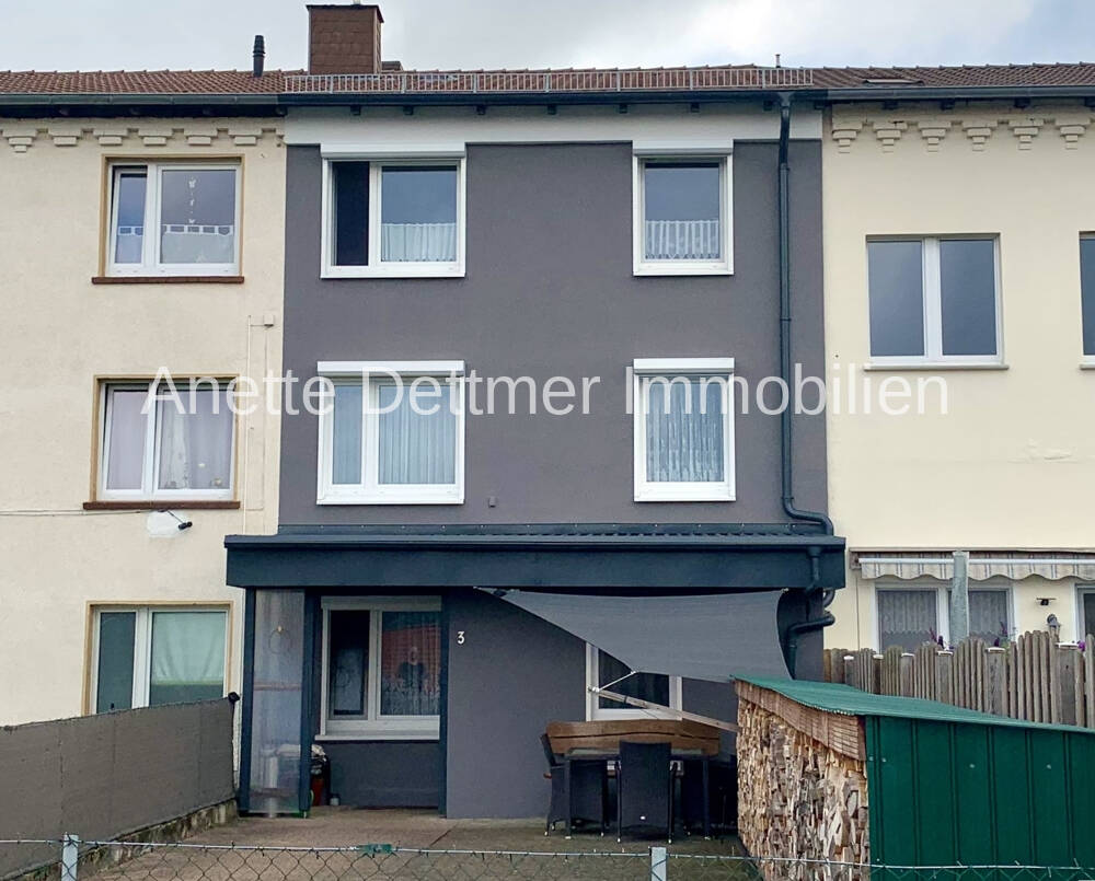 Reihenmittelhaus zum Kauf 187.000 € 8 Zimmer 180,8 m²<br/>Wohnfläche 1.987 m²<br/>Grundstück Freden Freden (Leine) 31084