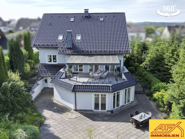 Mehrfamilienhaus zum Kauf 949.000 € 10 Zimmer 355 m² 1.810 m² Grundstück Lendringsen Menden 58710