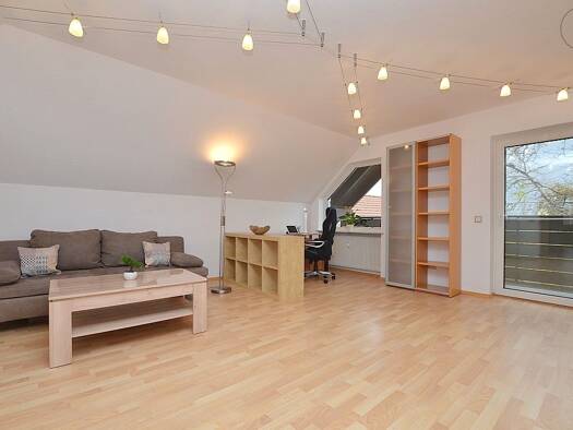 Wohnung zur Miete Wohnen auf Zeit 1.250 € 2 Zimmer 74 m² frei ab sofort Kleinostheim 63801