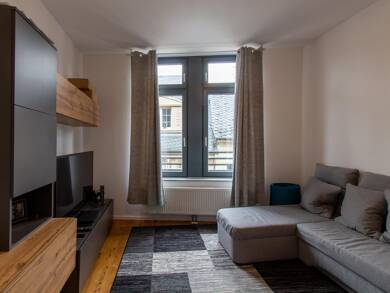 Bürogebäude zum Kauf als Kapitalanlage geeignet 1.500.000 € 12 Zimmer 250 m² 65 m² Grundstück teilbar ab 250 m² Innenstadt Trier 54290