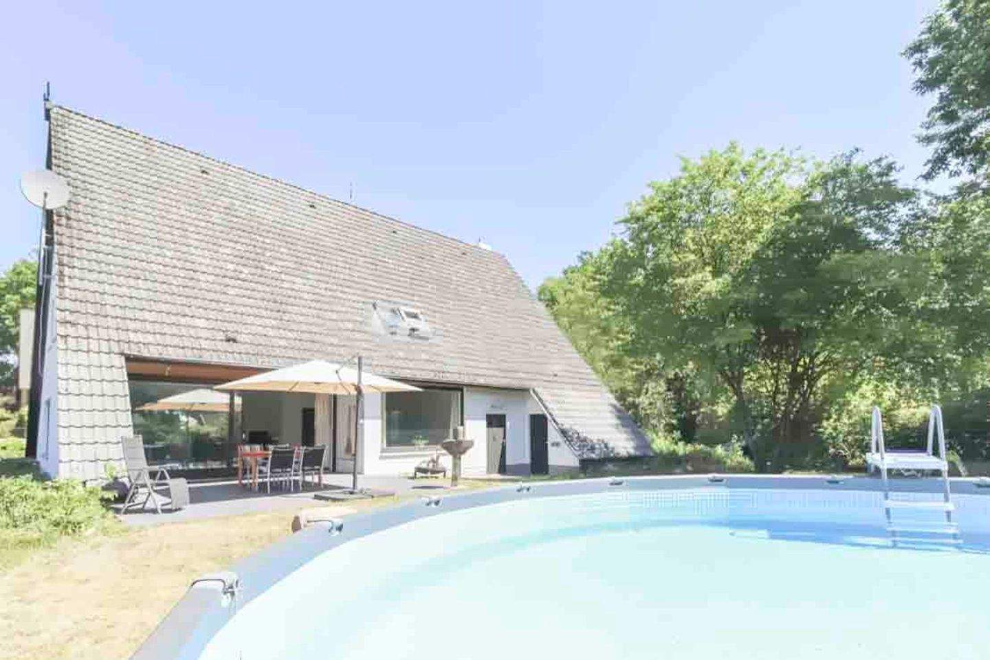 Immobilie in Suderburg - Architektenhaus im XXL Format ! Ideal für Familien in idyllischer, ländlicher und sicherer Lage... - Bild 2