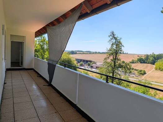 Wohnung zur Miete 1.350 € 5 Zimmer 150 m² EG frei ab sofort Weiherhof Zirndorf 90513