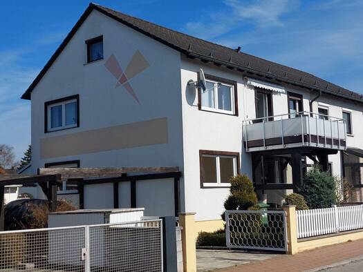 Doppelhaushälfte zum Kauf 429.000 € 6 Zimmer 156 m² 468 m² Grundstück frei ab sofort Röthenbach Röthenbach an der Pegnitz 90552