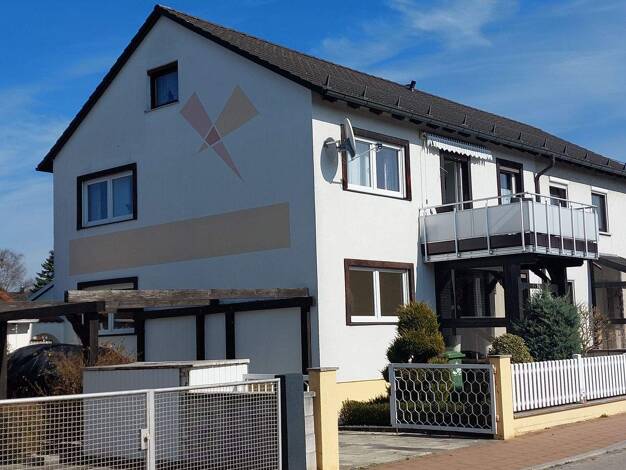 Doppelhaushälfte zum Kauf 429.000 € 6 Zimmer 156 m² 468 m² Grundstück frei ab sofort Röthenbach Röthenbach an der Pegnitz 90552