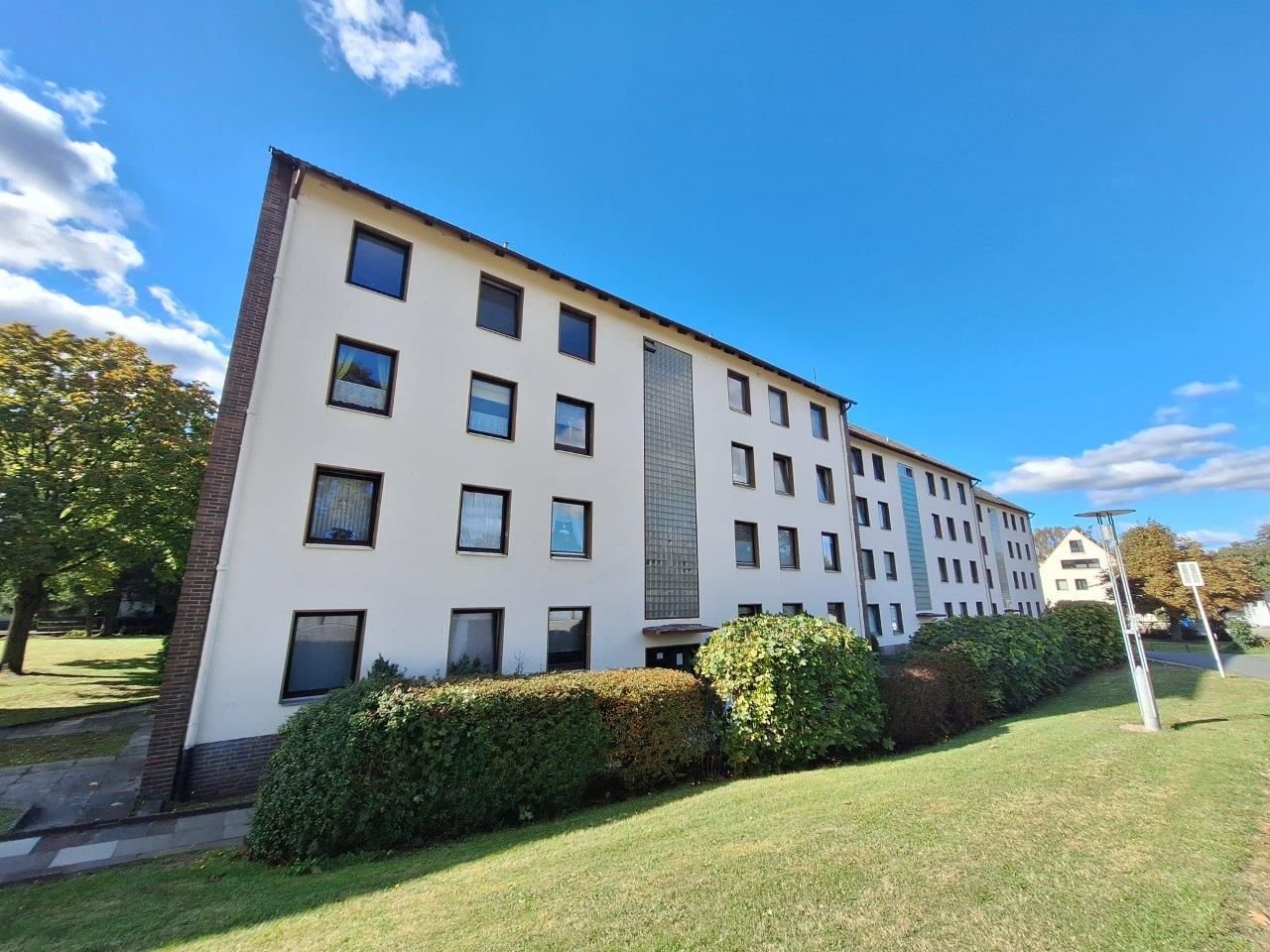 Wohnung zur Miete 623 € 3 Zimmer 77 m²<br/>Wohnfläche 1.<br/>Geschoss Uetzer Strasse 86 Burgdorf - Südost Burgdorf 31303