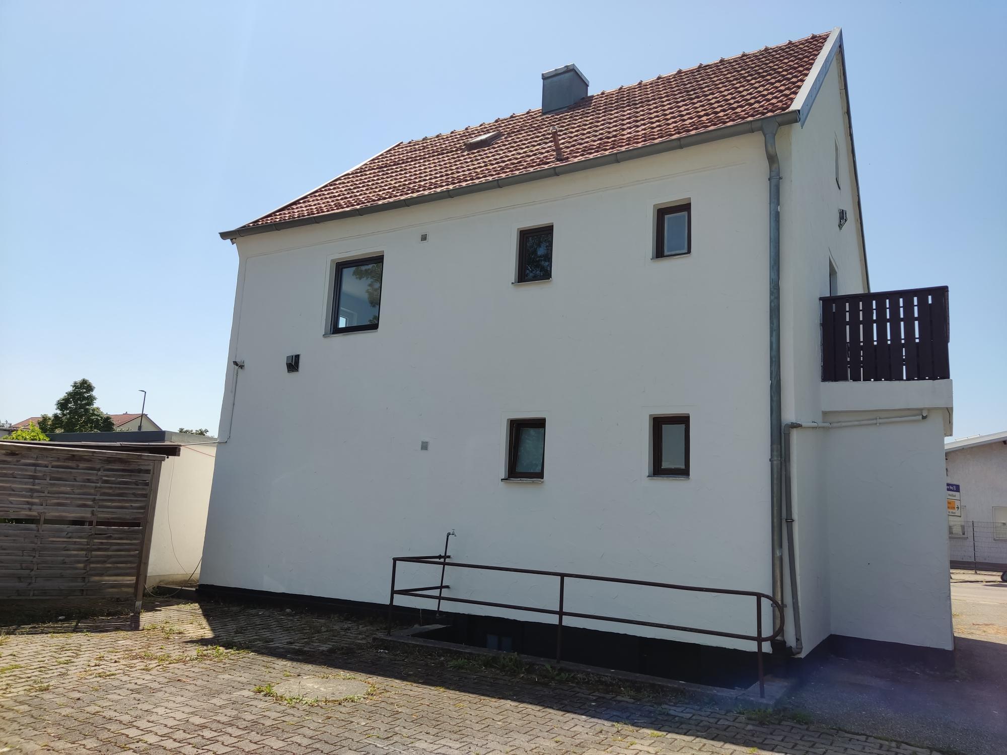 Einfamilienhaus zur Miete 1.000 € 7 Zimmer 135 m²<br/>Wohnfläche 200 m²<br/>Grundstück ab sofort<br/>Verfügbarkeit Niederndirf Waldkraiburg 84478