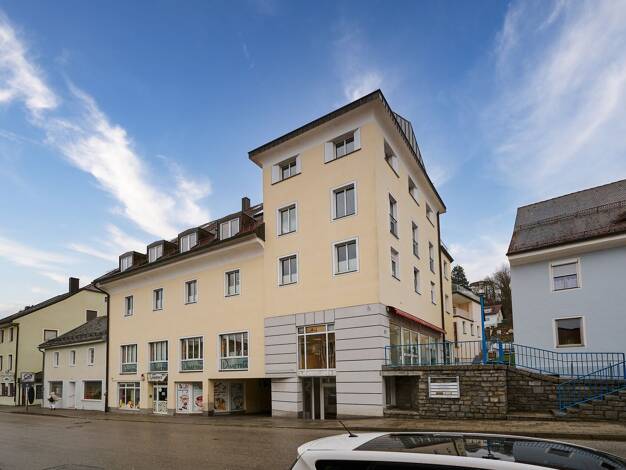 Laden zur Miete 1.350 € 436 m² Verkaufsfläche Bogen 94327