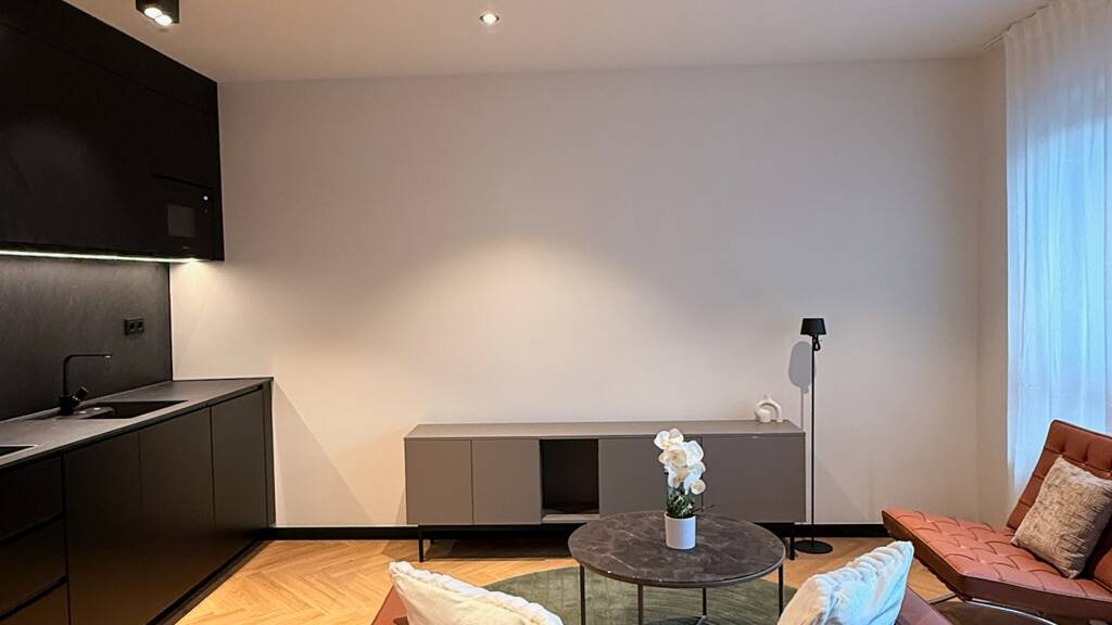 Wohnung zur Miete 1.220 € 2 Zimmer 44 m² Geschoss 5/8 frei ab sofort Düsseldorfer Straße 15 Bahnhofsviertel Frankfurt am Main 60329