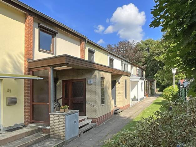 Reihenmittelhaus zum Kauf 279.000 € 3 Zimmer 64 m² 135 m² Grundstück Langenhorn Nord 22415