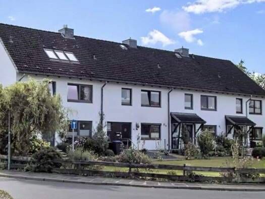 Reihenmittelhaus zum Kauf 260.000 € 104 m² 230 m² Grundstück Gettorf 24214