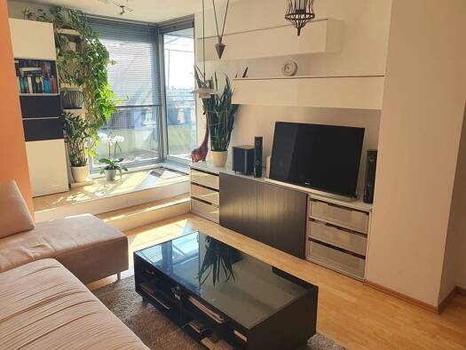 Wohnung zur Miete auf Zeit 2.859 € 2 Zimmer 75 m² frei ab sofort Wien 1100