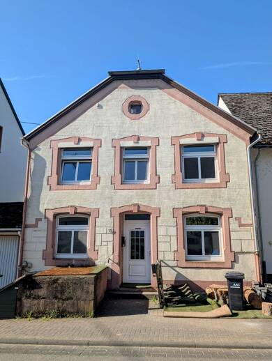 Haus zum Kauf 132.000 € 6 Zimmer 130 m² 136 m² Grundstück frei ab sofort Longuich 54340