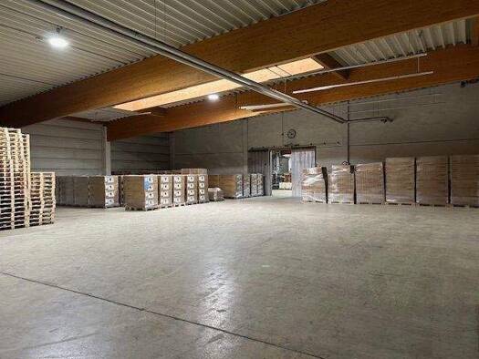 Lagerhalle zur Miete 3,15 € 5.104 m² Lagerfläche Sonnefeld Sonnefeld 96242
