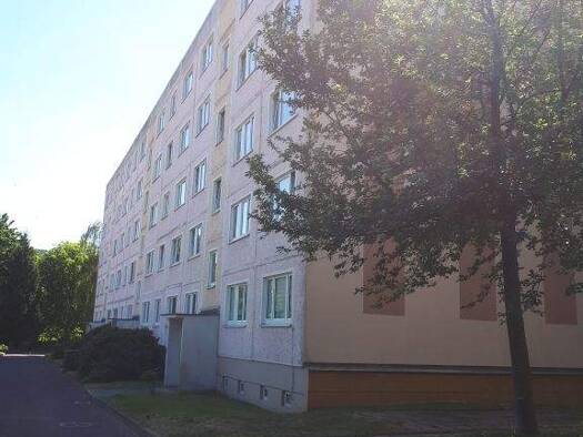 Wohnung zur Miete 290 € 2 Zimmer 48,4 m² 2. Geschoss Gustav-Mahler-Str. 18 Zeitz 06712