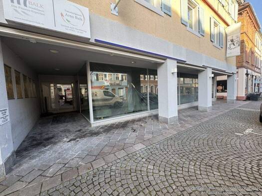 Laden zur Miete 4.500 € 300 m² Verkaufsfläche Lahr 77933