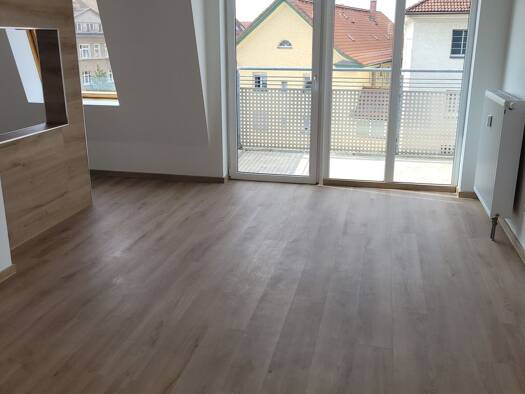 Wohnung zur Miete 405 € 1 Zimmer 40,2 m² 2. Geschoss Saalfelder Straße 12 Neulindenau Leipzig 04179