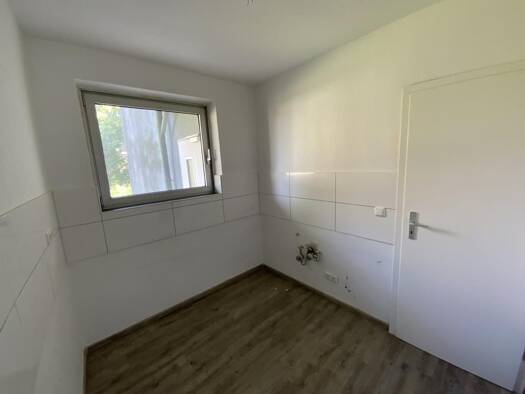 Wohnung zur Miete 319 € 2 Zimmer 51 m² 1. Geschoss Lockfinker Straße 11 Lüttringhausen Remscheid 42899