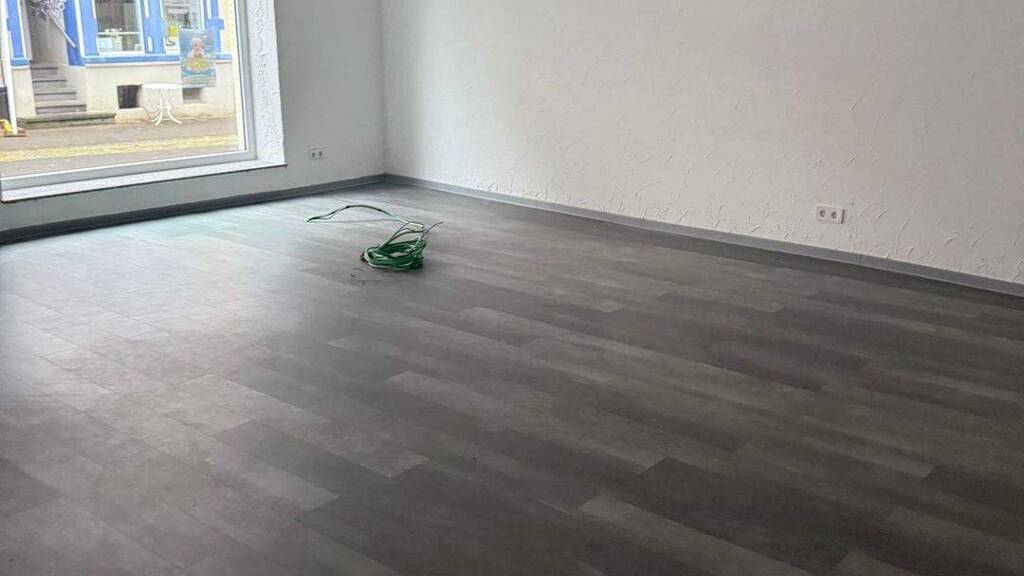 Ladenfläche zur Miete provisionsfrei 4 Zimmer Mettlach 66693