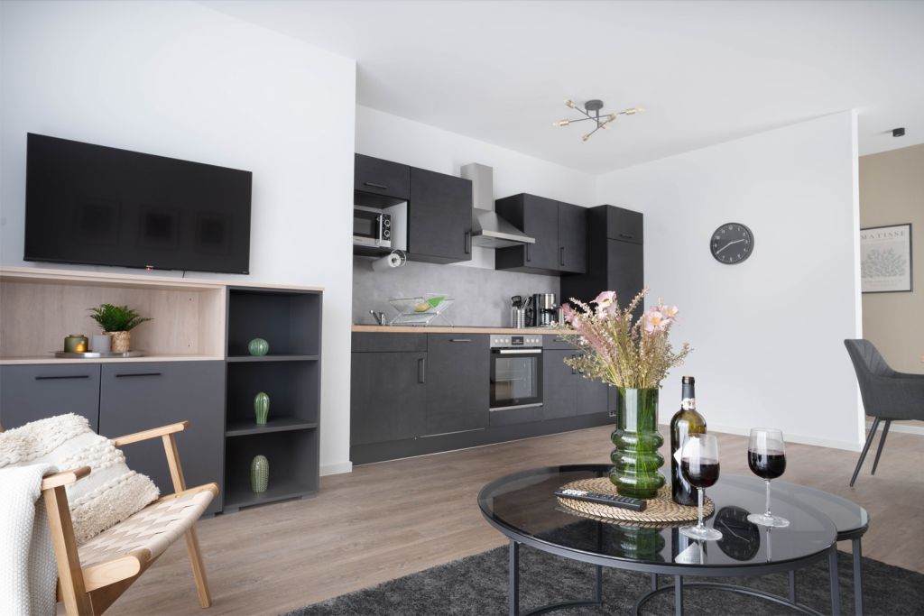 Wohnung zur Miete Wohnen auf Zeit 3.611 € 3 Zimmer 95 m²<br/>Wohnfläche 22.09.2024<br/>Verfügbarkeit Hardinghausstraße Haste 71 Osnabrück 49090