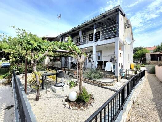 Haus zum Kauf 599.900 € 7 Zimmer 226 m² Fažana