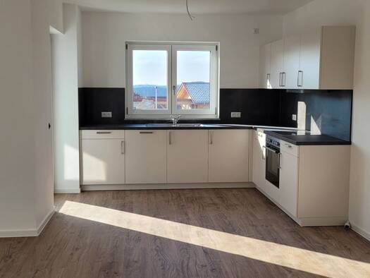 Wohnung zur Miete 940 € 3 Zimmer 80 m² Geschoss EG/2 frei ab sofort Haibach 94353