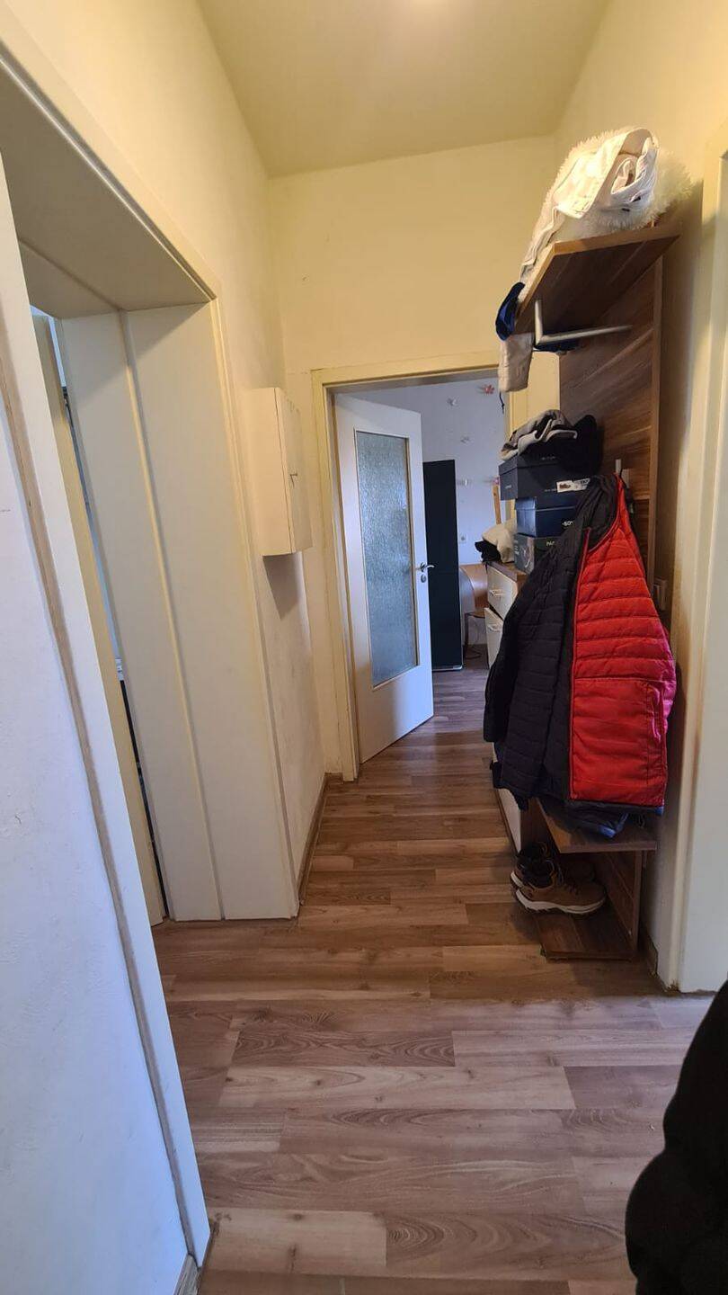 Property thumbnail 3