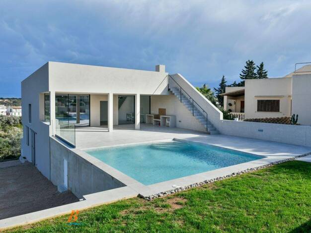 Villa zum Kauf - Erstbezug provisionsfrei 1.995.000 € 6 Zimmer 295 m² 1.069,6 m² Grundstück frei ab sofort Portopetro Mallorca
